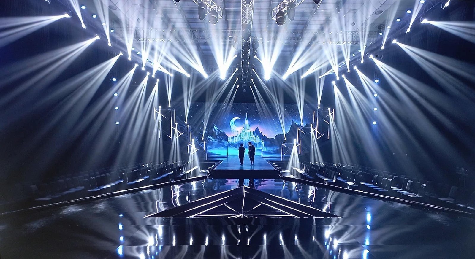 ICH-AV-Rental 3 - ICH EVENTS | AWARD-WINNING EVENT MANAGEMENT COMPANY IN VIETNAM